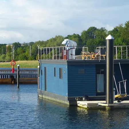 Hausboot Harmonie Ботель