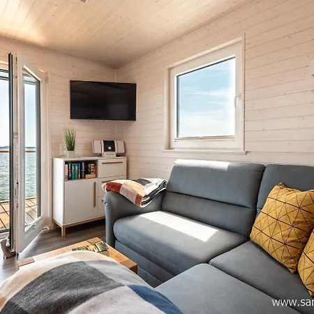 Ботель Hausboot Harmonie Штральзунд