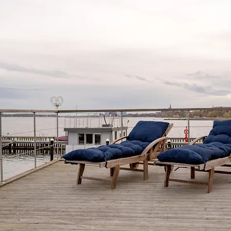 Hausboot Harmonie * Stralsund